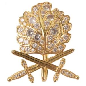 Eklöv med svärd och diamanter